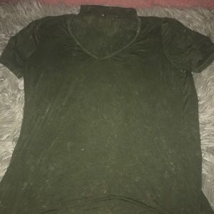 green comfty top with choker on top
